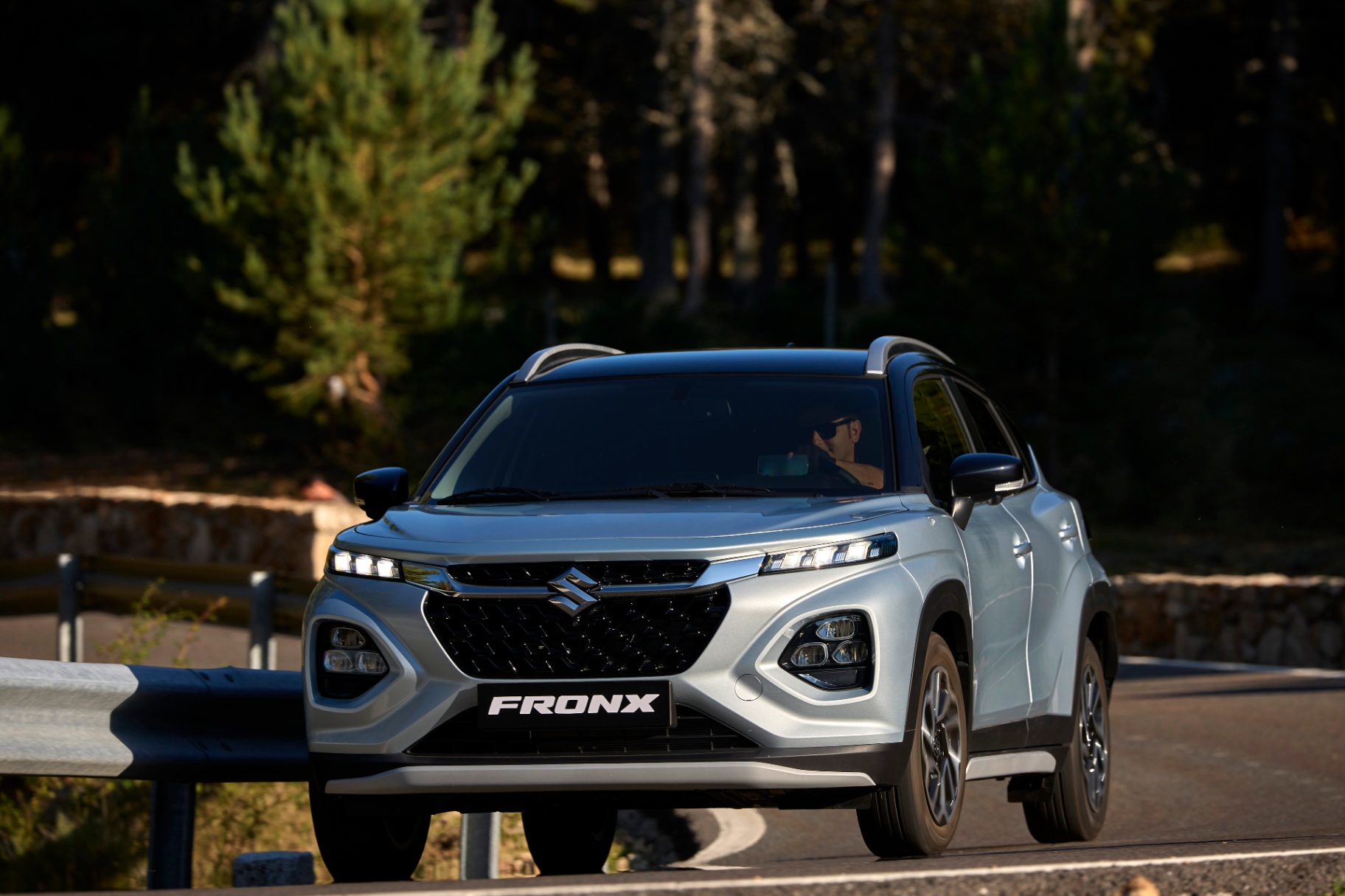 Suzuki Fronx — تصميم الواجهة الأمامية